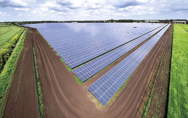 csm_qenergy-stowbridge-pv-power-plant_5bfb4965b5