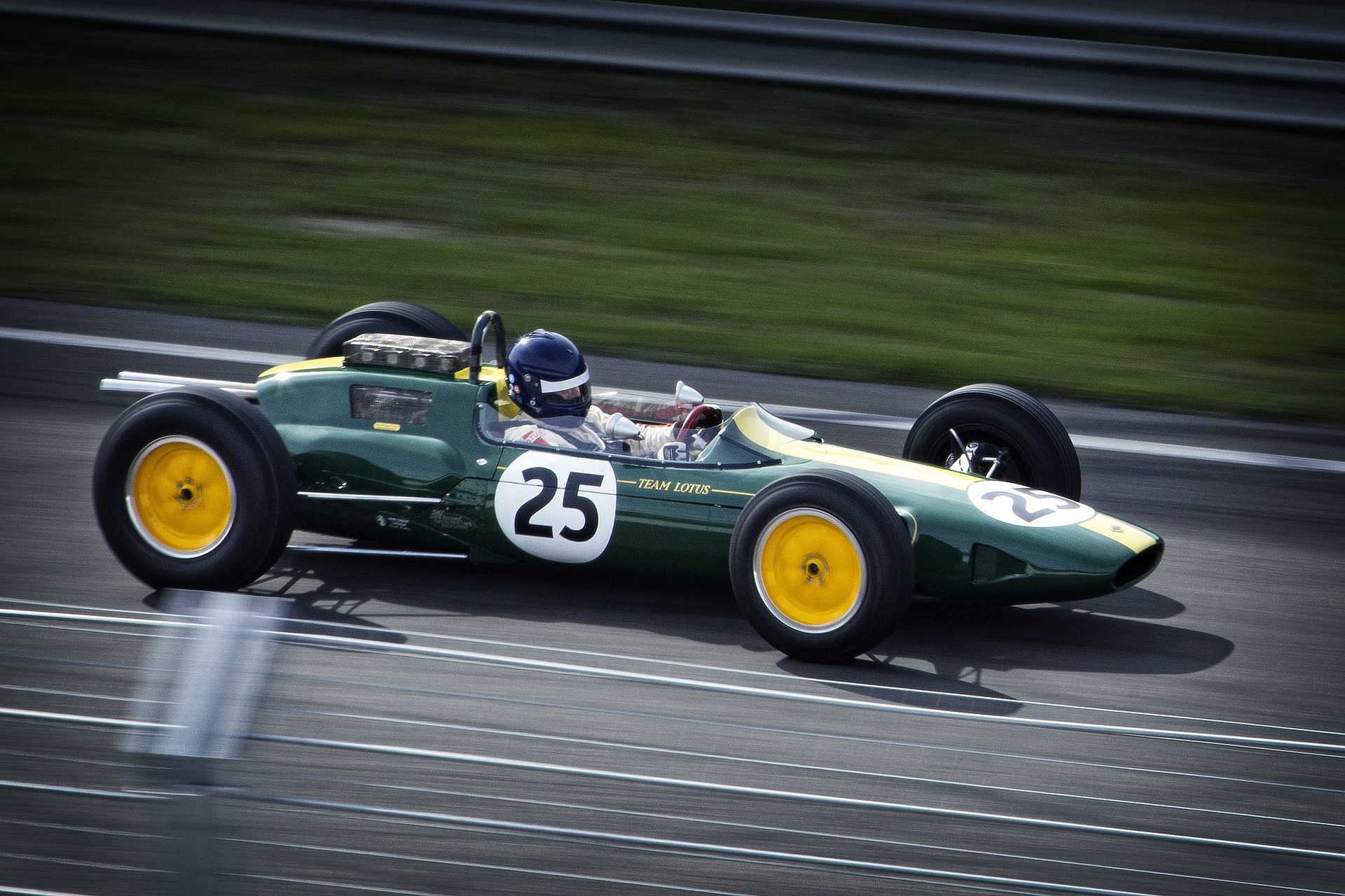 fast-gd77a87422_1920 fast-gd77a87422_1920
